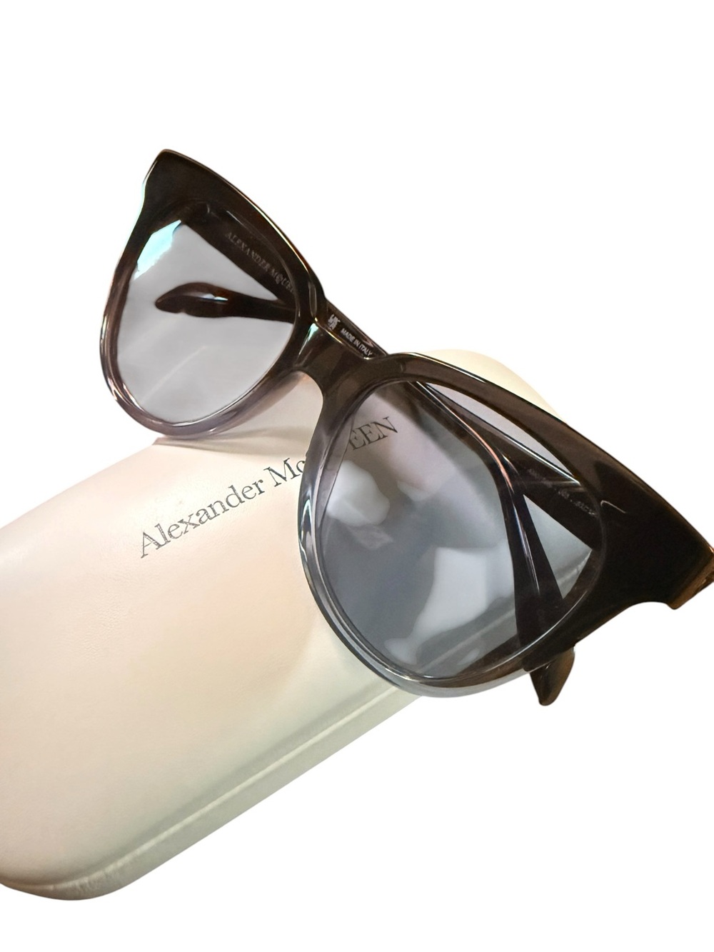 ALEXANDER MCQUEEN WOMENS CAT EYE GREY GREY BLUE DESIGNER EYEWEAR with case - Picture 7 of 15